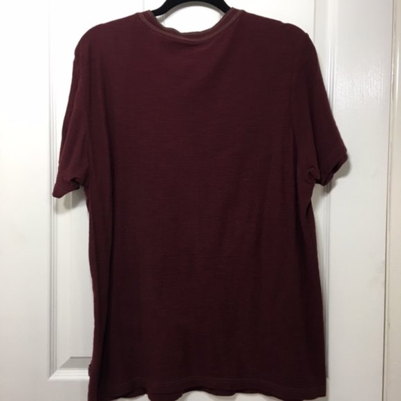NWOT, English Laundry, Men, Y-Neck style Tee shirt, short sleeve, Maroon Red, L - Picture 5 of 9